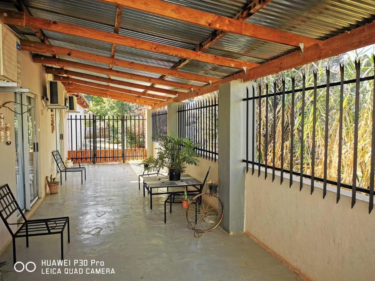 Akkerdam Bed And Breakfast Calvinia エクステリア 写真