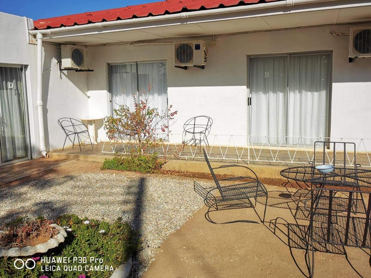 Akkerdam Bed And Breakfast Calvinia エクステリア 写真