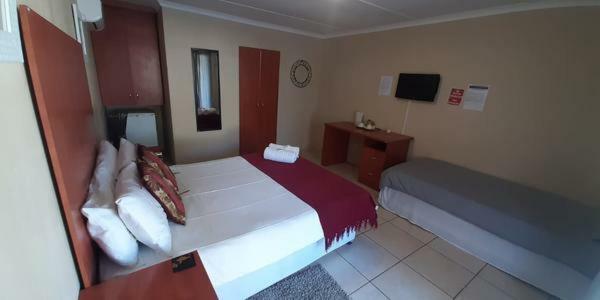 Akkerdam Bed And Breakfast Calvinia エクステリア 写真